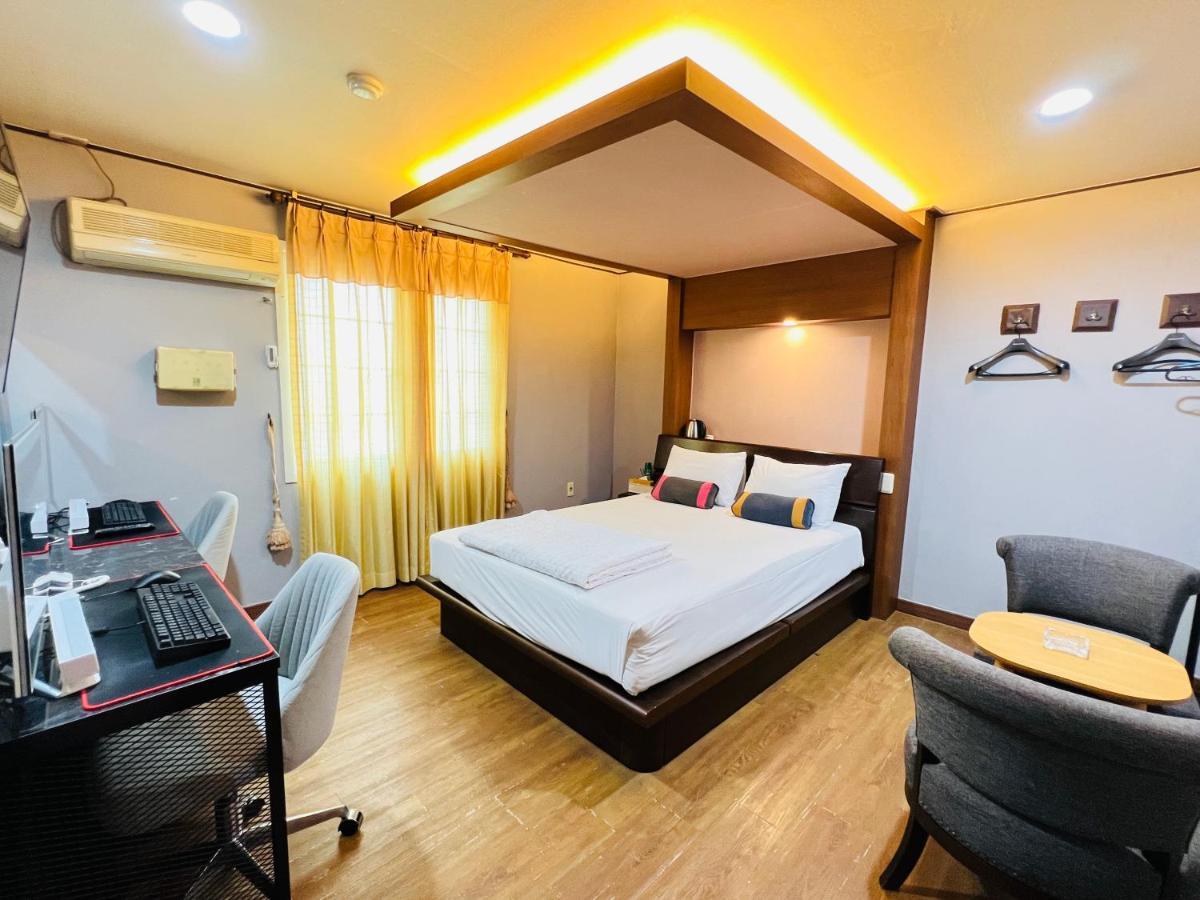 Sweet Hotel Чечжу Екстер'єр фото