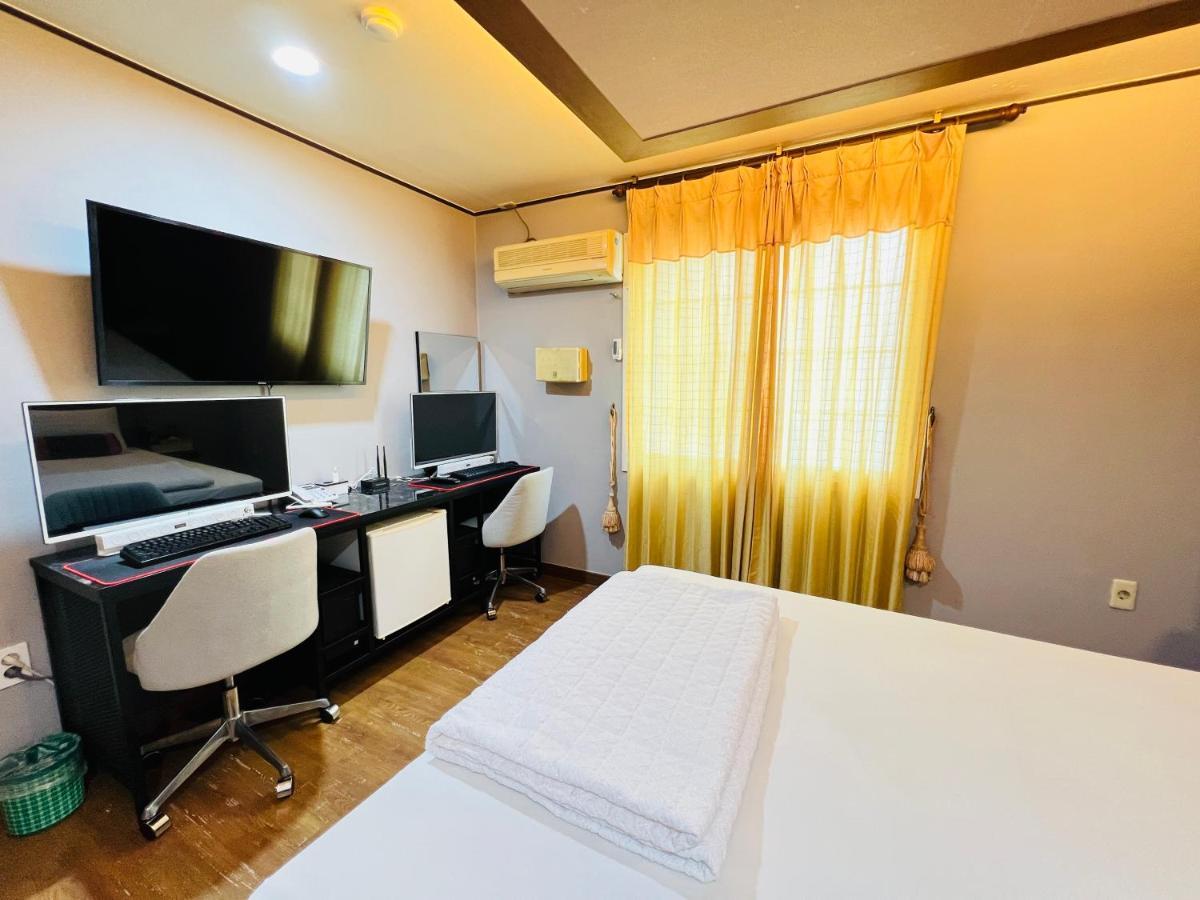 Sweet Hotel Чечжу Екстер'єр фото